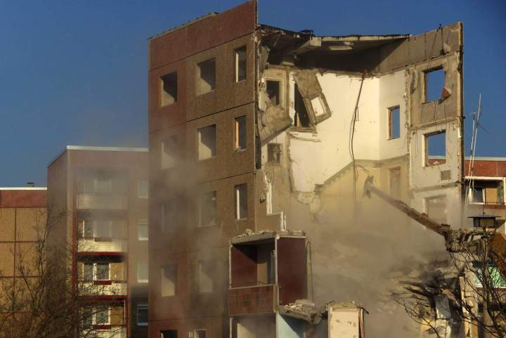 Évacuation débris démolition Lévézou